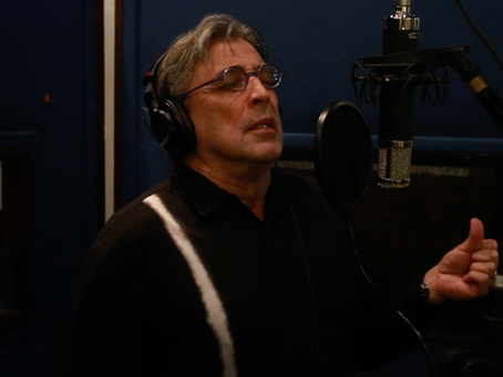 The legendary Ivan Lins brings his magical singing voice to "Corcovado"!
