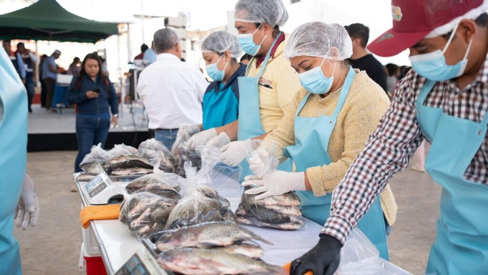 Arranca Salomón Jara “Cuaresma Primavera”, oferta a 40 pesos el kilo de pescado