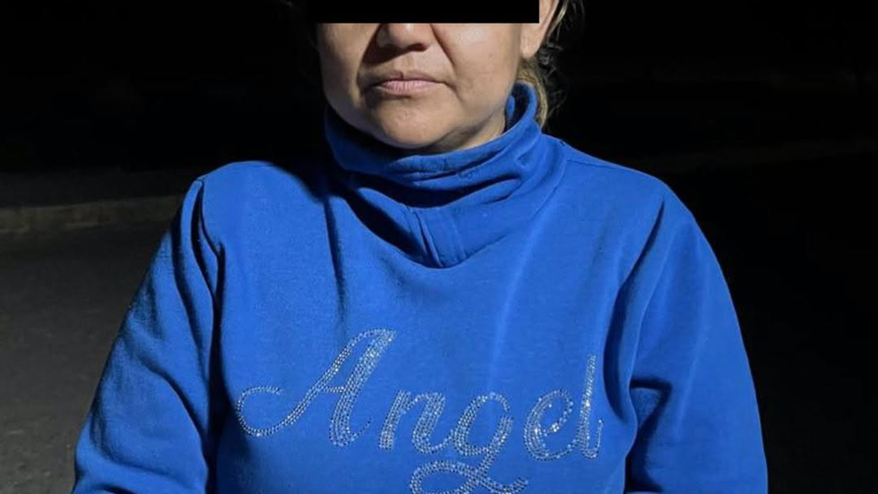 Fiscalía de Oaxaca aprehende a una mujer investigada por el homicidio de dos personas en el Istmo