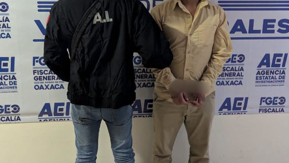 Aprehende FGEO a probable responsable de robo con violencia cometido en una tienda de Oxxo ubicada en el centro de Oaxaca de Juárez