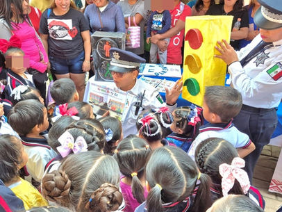 Policía Vial Estatal fomenta entre escolares cultura de respeto y paz social