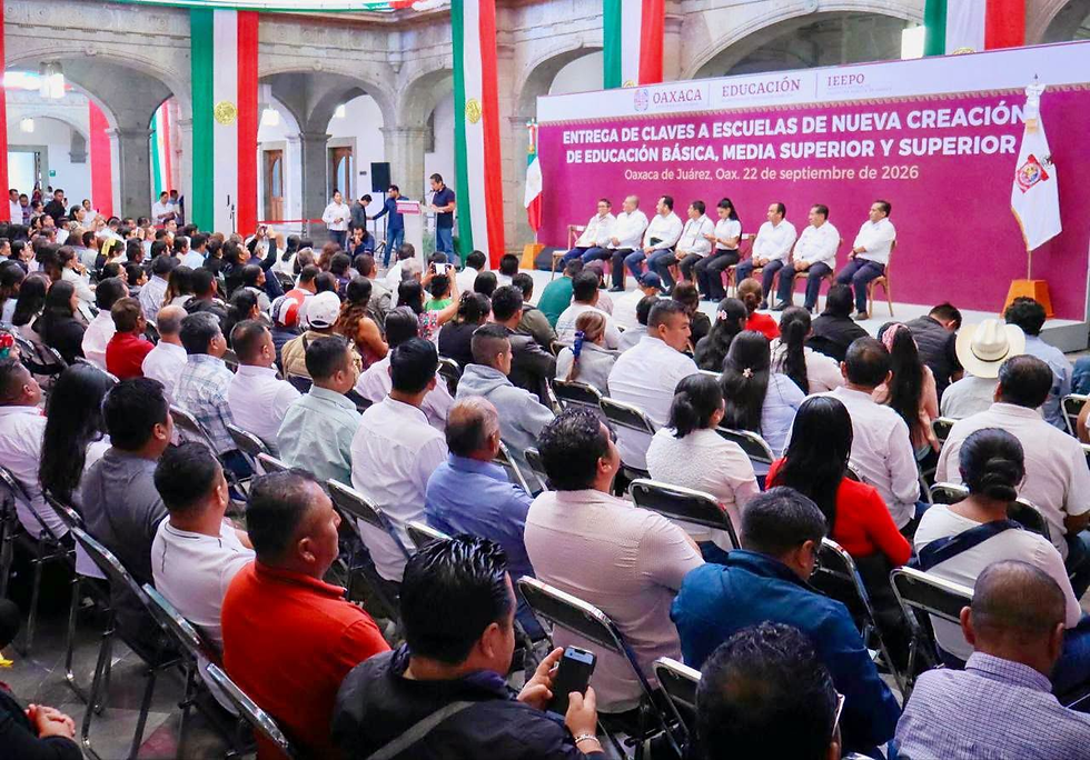 Entrega Gobierno de Oaxaca 30 Claves de Centro de Trabajo a escuelas de educación básica; suman 335 servicios educativos regularizados