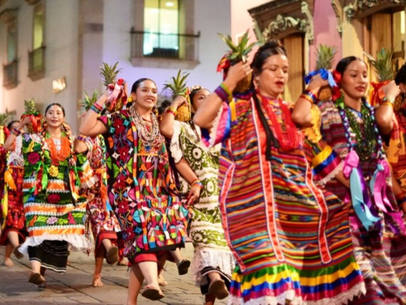 Algarabía, música, danza y tradición inundan las calles del Centro Histórico durante la primera Calenda de las Culturas