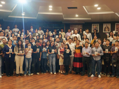 Fortalece Gobierno del Estado hábito de la lectura en estudiantes de educación media y superior de Valles Centrales