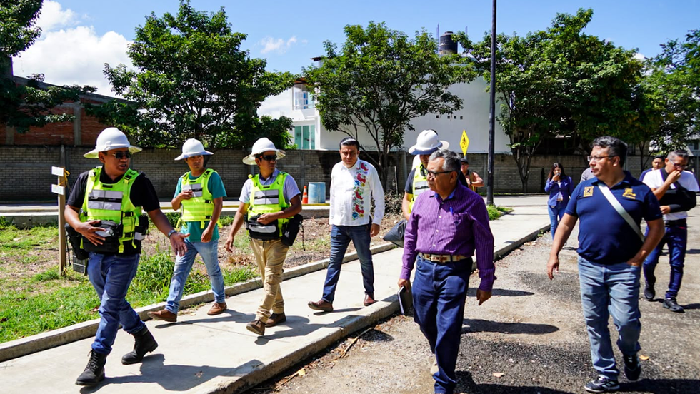 UABJO IMPULSA MEJORA DE ESPACIOS CON AVANCE DE OBRA EXTERIOR EN ODONTOLOGÍA