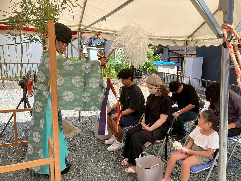 お清めを受け、いよいよ地鎮祭スタート!