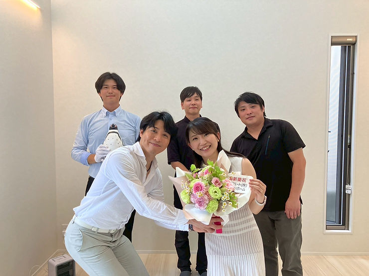 記念の花束を贈呈!