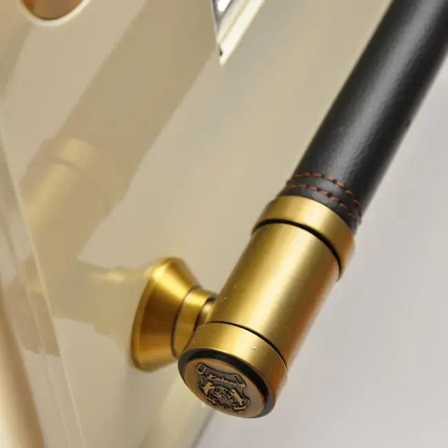 Thumbnail: Belle Epoque 90cm Classic Cooker Hood (Ivory)