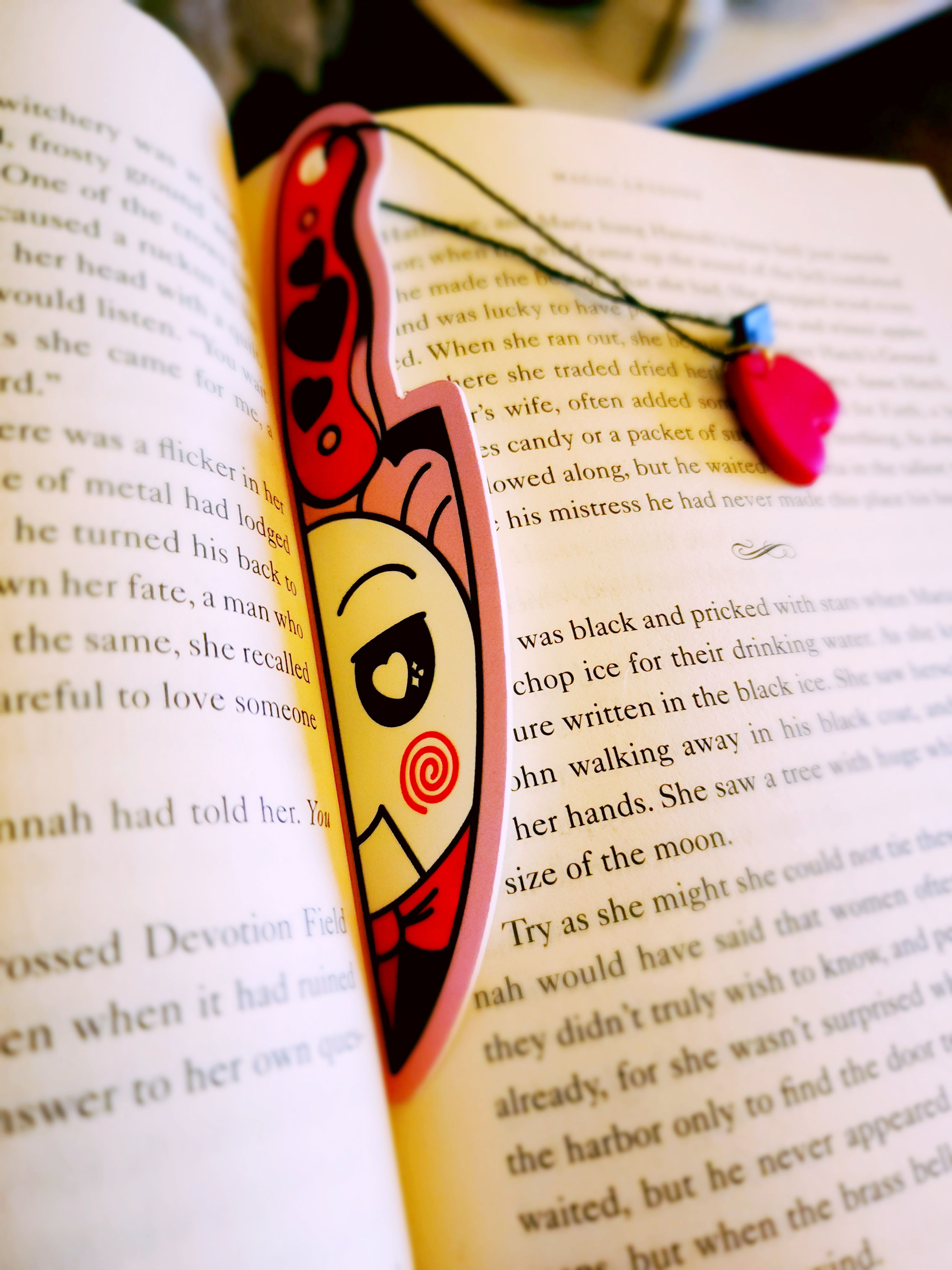 BILLY BOOKMARK