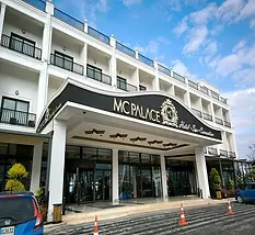 MC Palace Hotel exterior