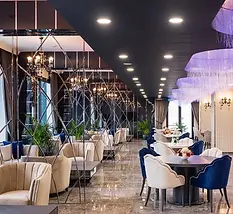 Majesty’s Lounge interior