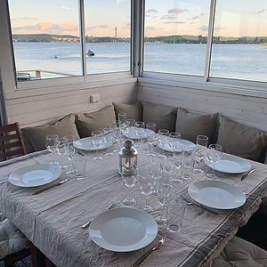 Middag på bastuflotten