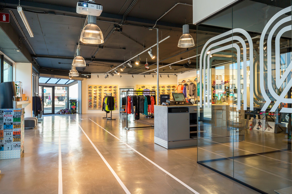Stuurman_Designs_Running_Shop_RØNNØR_lighting_plan_interior_custom_outdoor (16).jpg