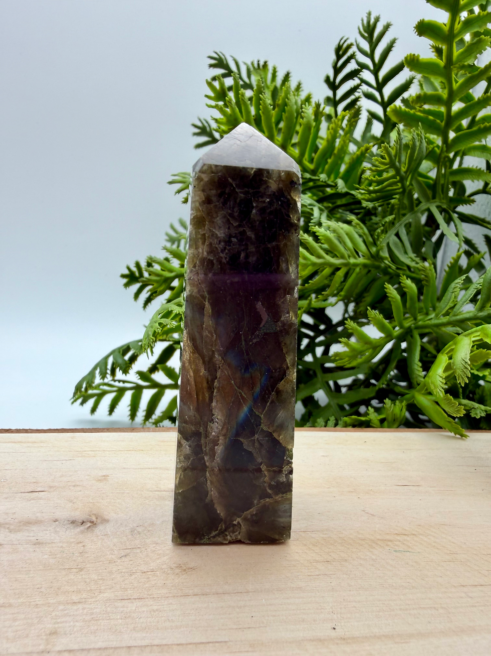Thumbnail: Labradorite Tower