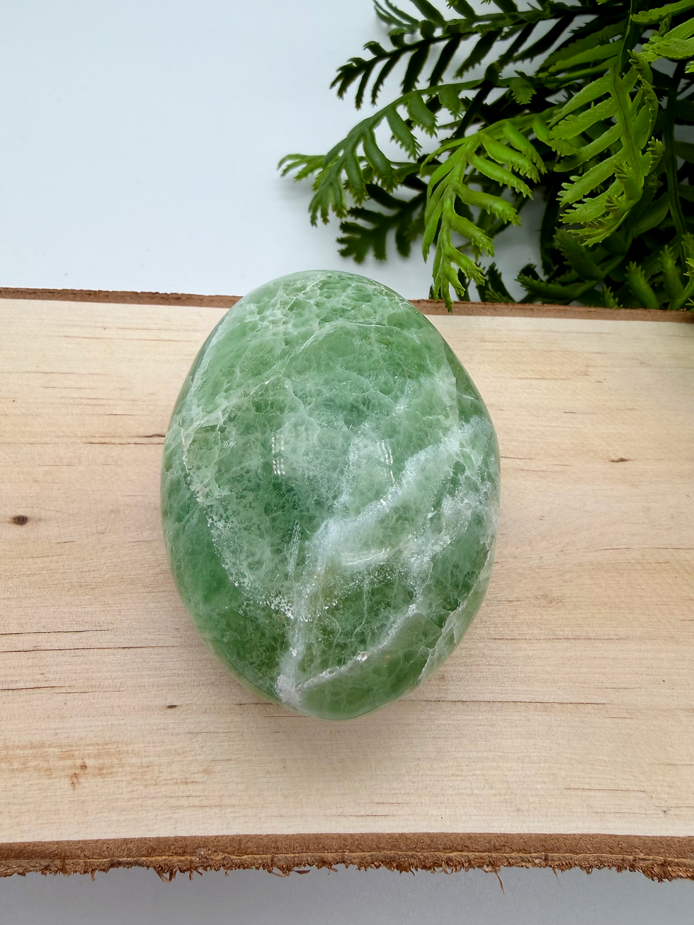 Thumbnail: Fluorite Palm Stones