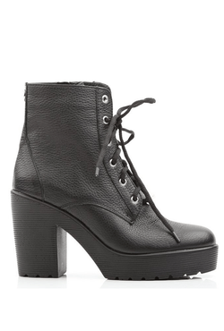 2621751-NEGRO-540x800-min