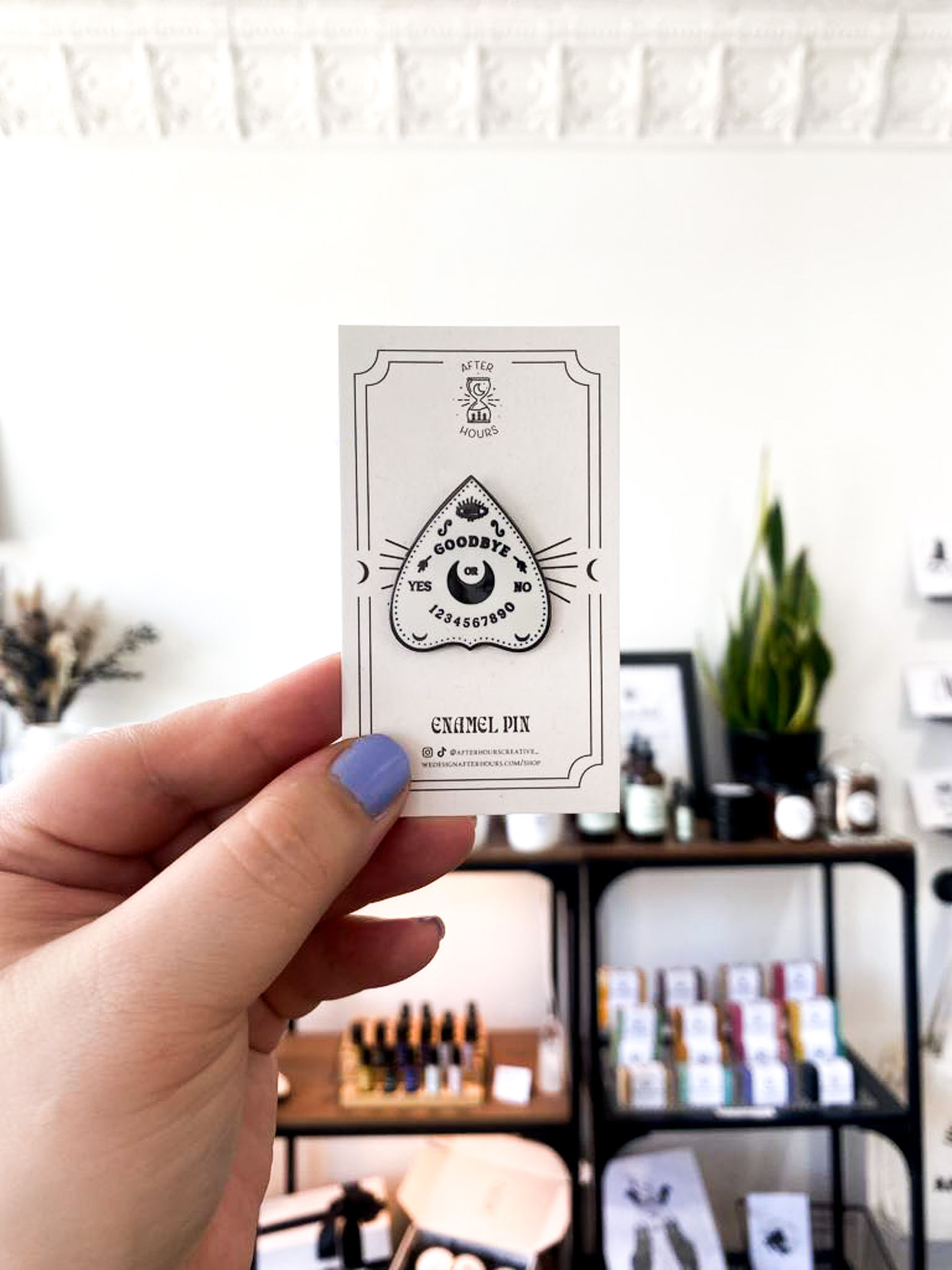 Planchette - Hard Enamel Pin