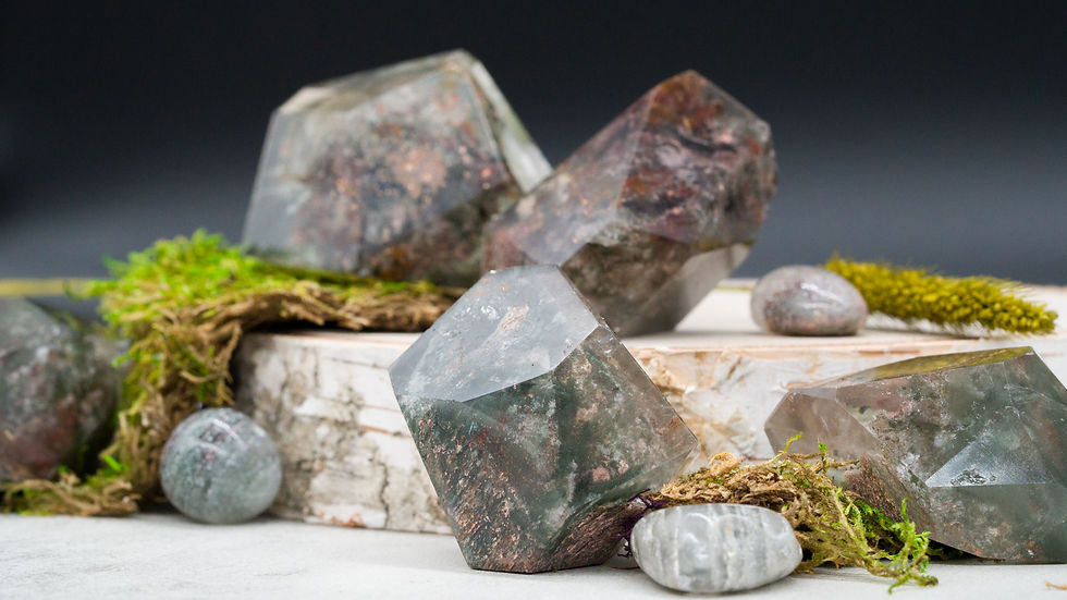 Miniatura: Garden Quartz Lodolite Freeform Gemstone