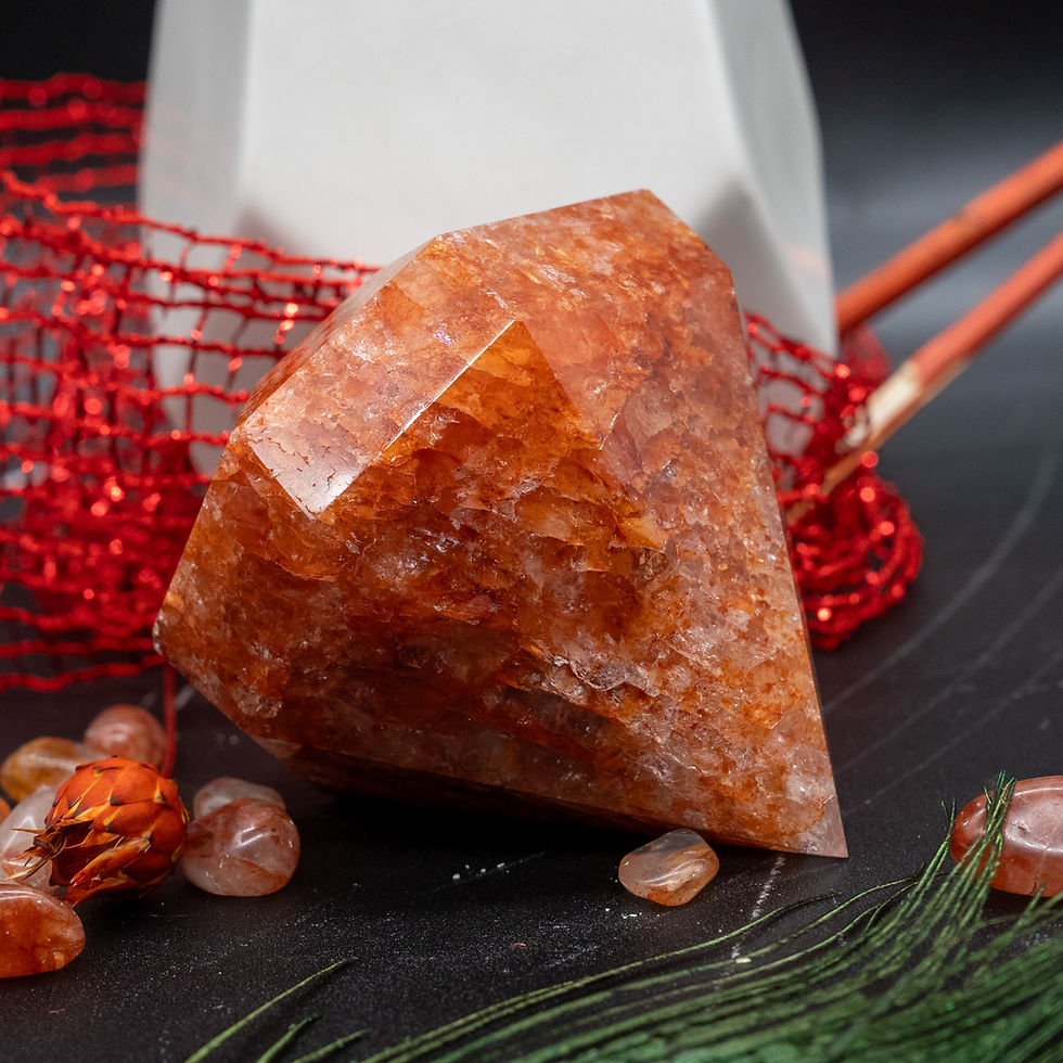 Thumbnail: Natural Fire Quartz Diamond Carving Red Hematoid Quartz Crystal Healing Gemstone