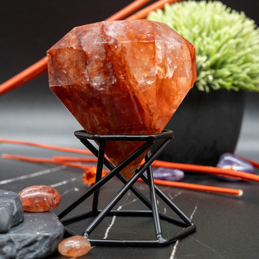 Miniatura: Natural Fire Quartz Diamond Carving Red Hematoid Quartz Crystal Healing Gemstone