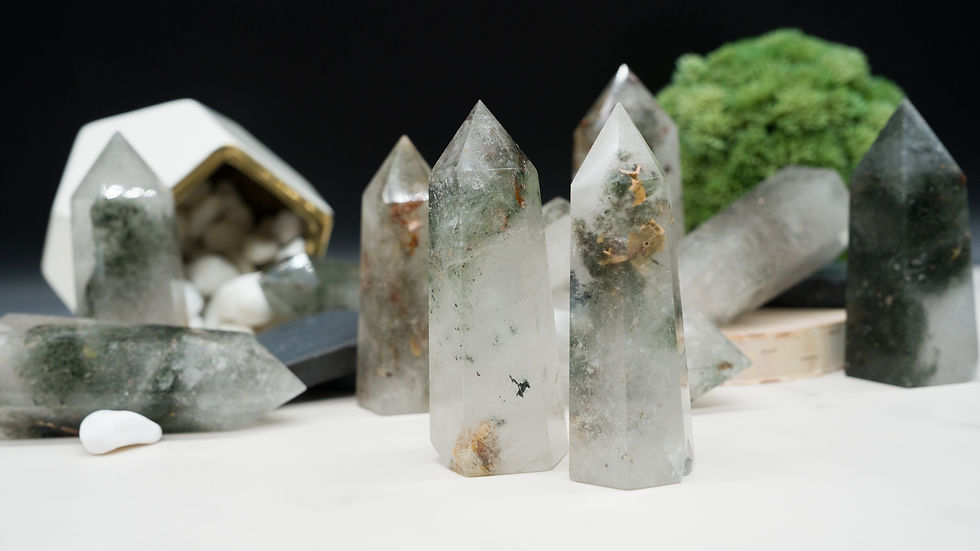 Miniatura: Garden Quartz Crystal Point Tower Stone Altar Decor Natural Lodolite Wand Gift