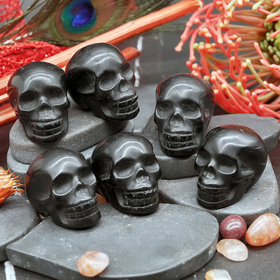 Miniatura: Natural Black Obsidian Crystal Skull Carving Memorial Altar Stone Figurine Decor