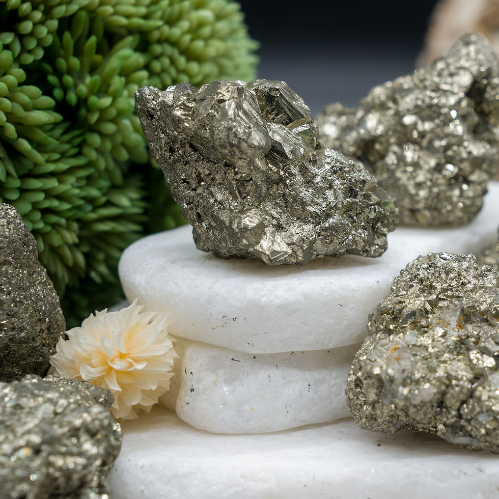 Miniatura: Pyrite Raw Natural Crystal Specimen Protection Abundance Confidence Altar Decor