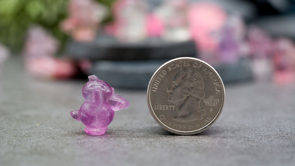 Miniatura: Mini Rainbow Fluorite Psyduck Carving Anime Cartoon Character Figurine Gift