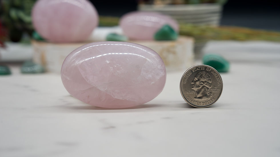 Miniatura: Rose Quartz Palm Stone Crystal Gift Spiritual Decor Meditation Tool Worry Stone