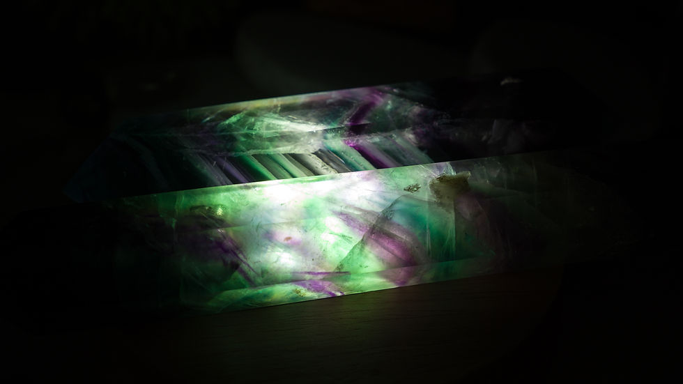 Miniatura: Purple & Green Natural Fluorite Crystal DT Point