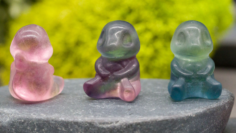 Miniatura: Mini Rainbow Fluorite Charmeleon Crystal Carving Baby Dinosaur Figurine Decor