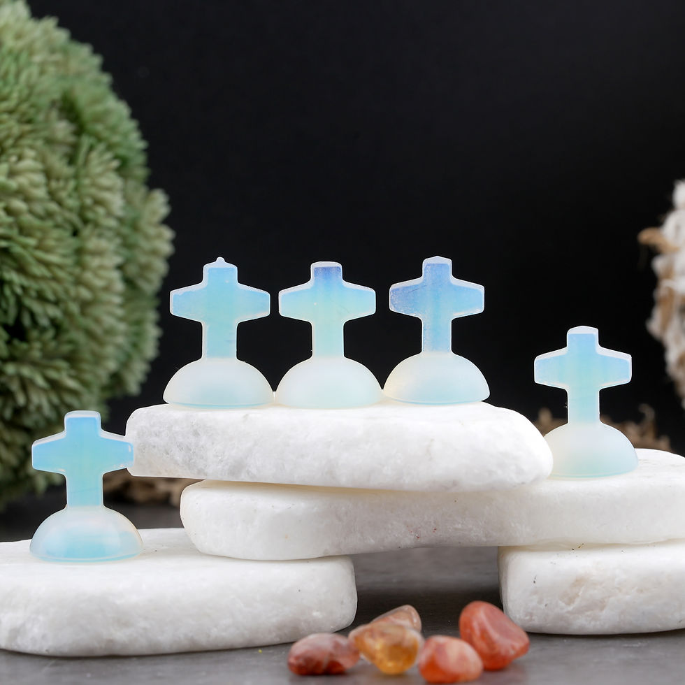 Miniatura: Opalite Mini Crystal Cross Carving Stone Faith Trinket Religious Stone Decor