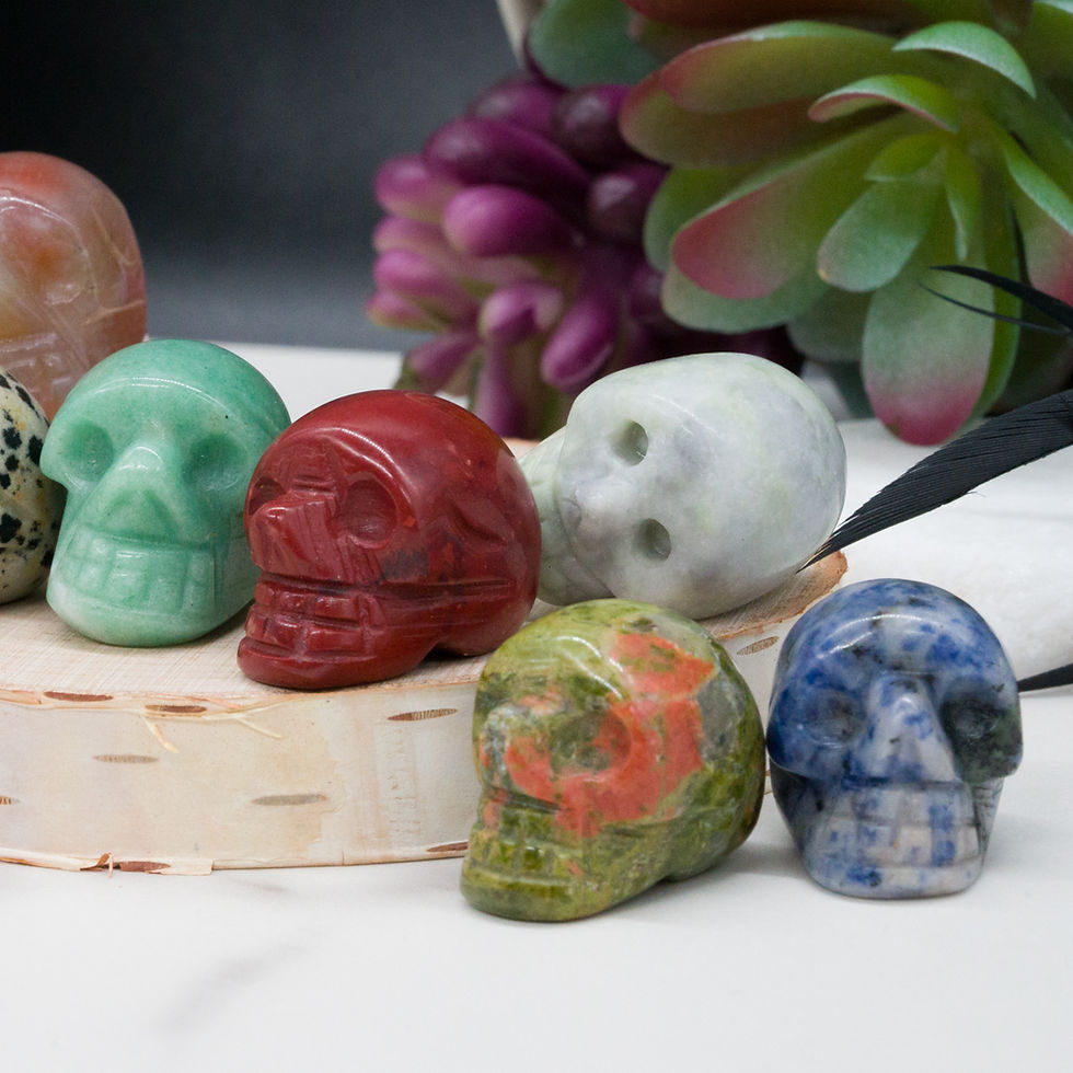 Miniatura: Miniature Crystal Skull Carving Spiritual Gemstone Pocket Stone Figurine