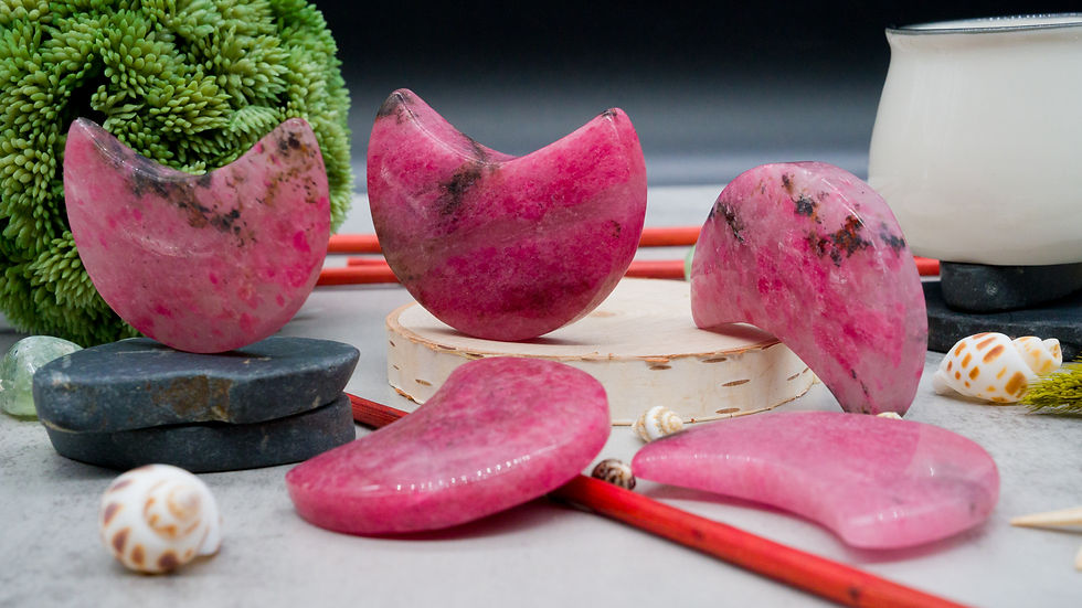 Miniatura: High Quality Pink Rhodonite Lunar Moon Crystal Pocket Stone Healing Love Heart