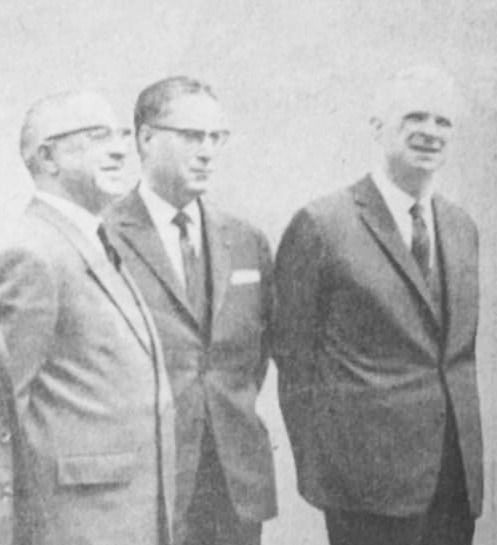 Lucien Halimi VAMA (President de la foire du trone) - André Planchet Vice président du conseil municipal de Paris - Roger Frey Ministre de l'intérieur