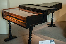 Pianoforte_Cristofori_1720.jpg