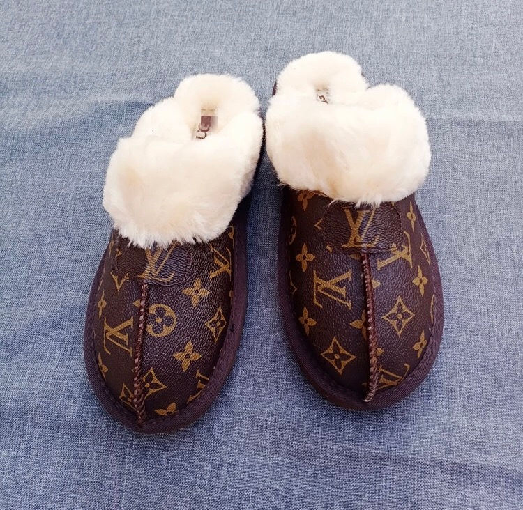 Thumbnail: LV Women Slippers