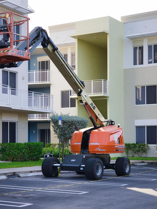 Pelican Cove Apartments Re-painting
