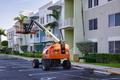 Pelican Cove Apartments Re-painting