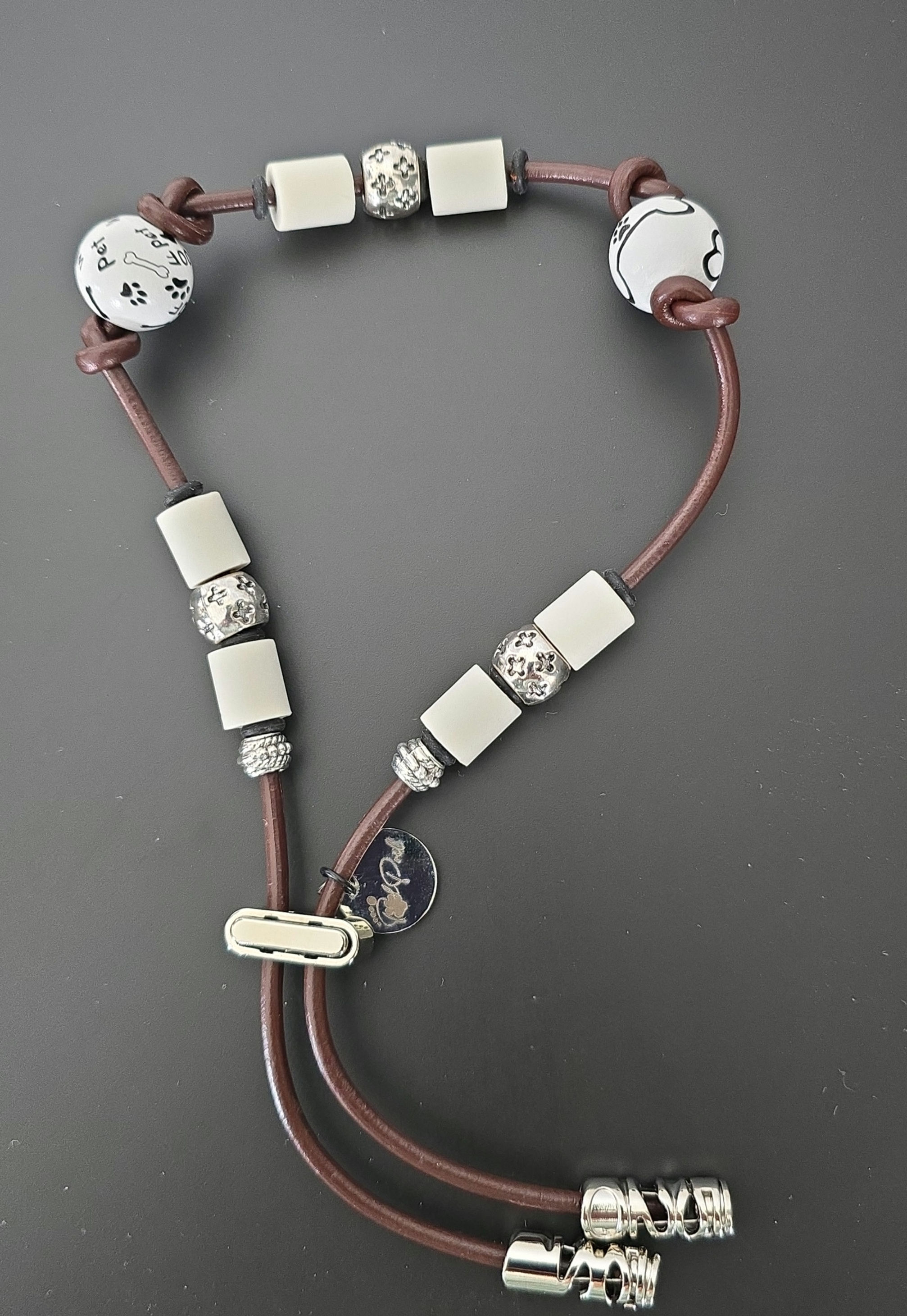 Collier anti tiques cuir