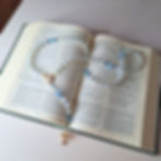 Chapelet personnalisé fait main avec perles de verre en Alsace