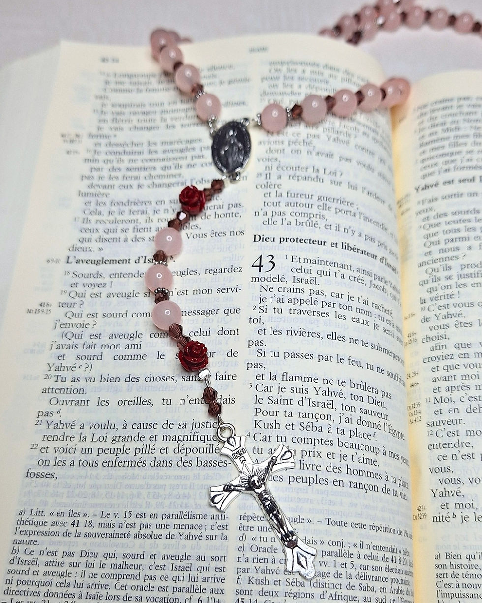 Chapelet Sainte Thérèse de Lisieux rose et rouge fait main