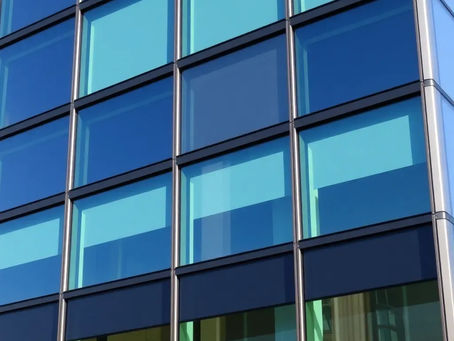 Ultimate Guide: How to Choose Commercial Window Film Installers in Louisville