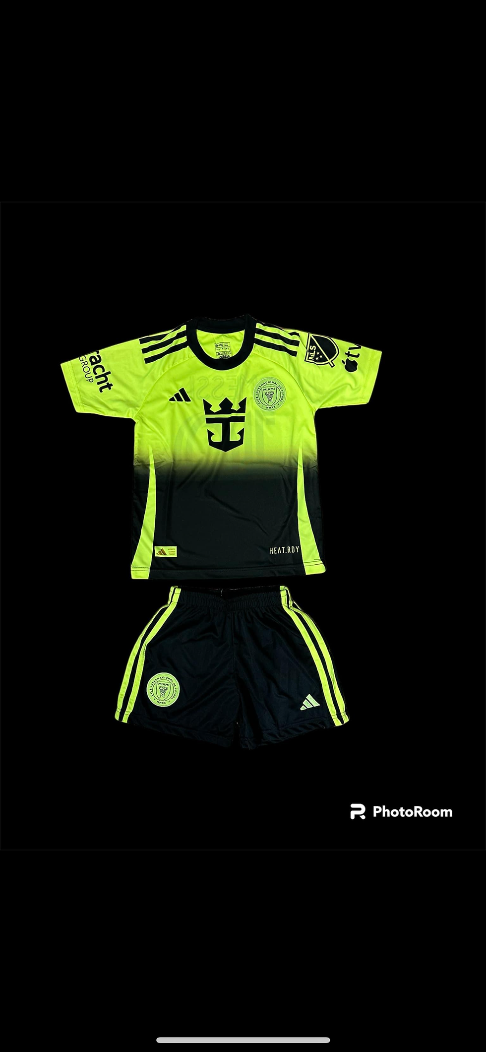 Miniaturbild: INTER MIAMI FOOTBALL KITS  FOR KIDS