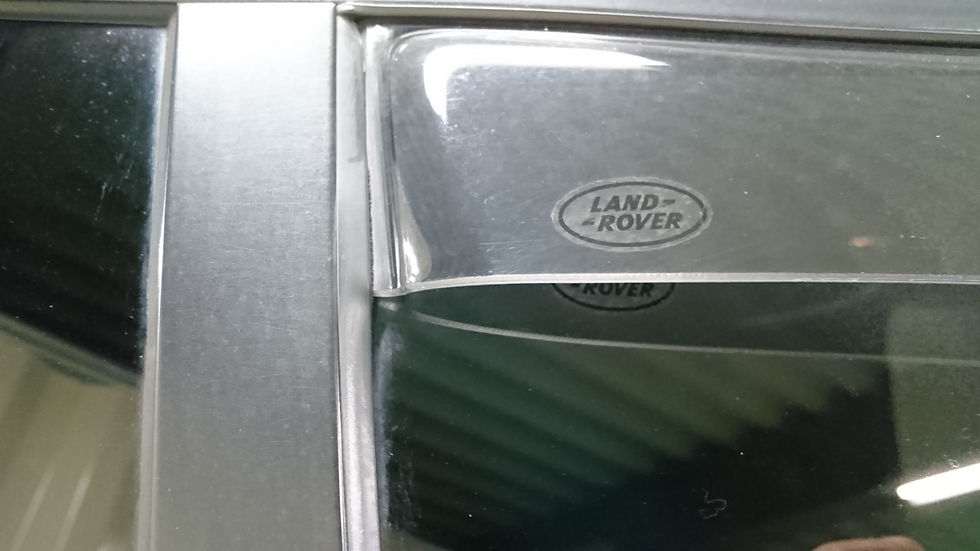 Miniature : Land Rover Range Rover Vouge 2005 ABA-LM44