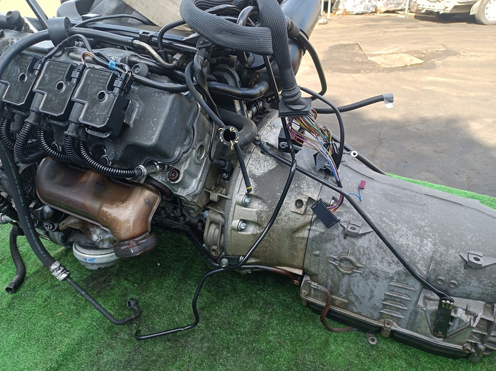 الصورة المصغرة: Mercedes Benz E240 Station Wagon 2000 GF-210261