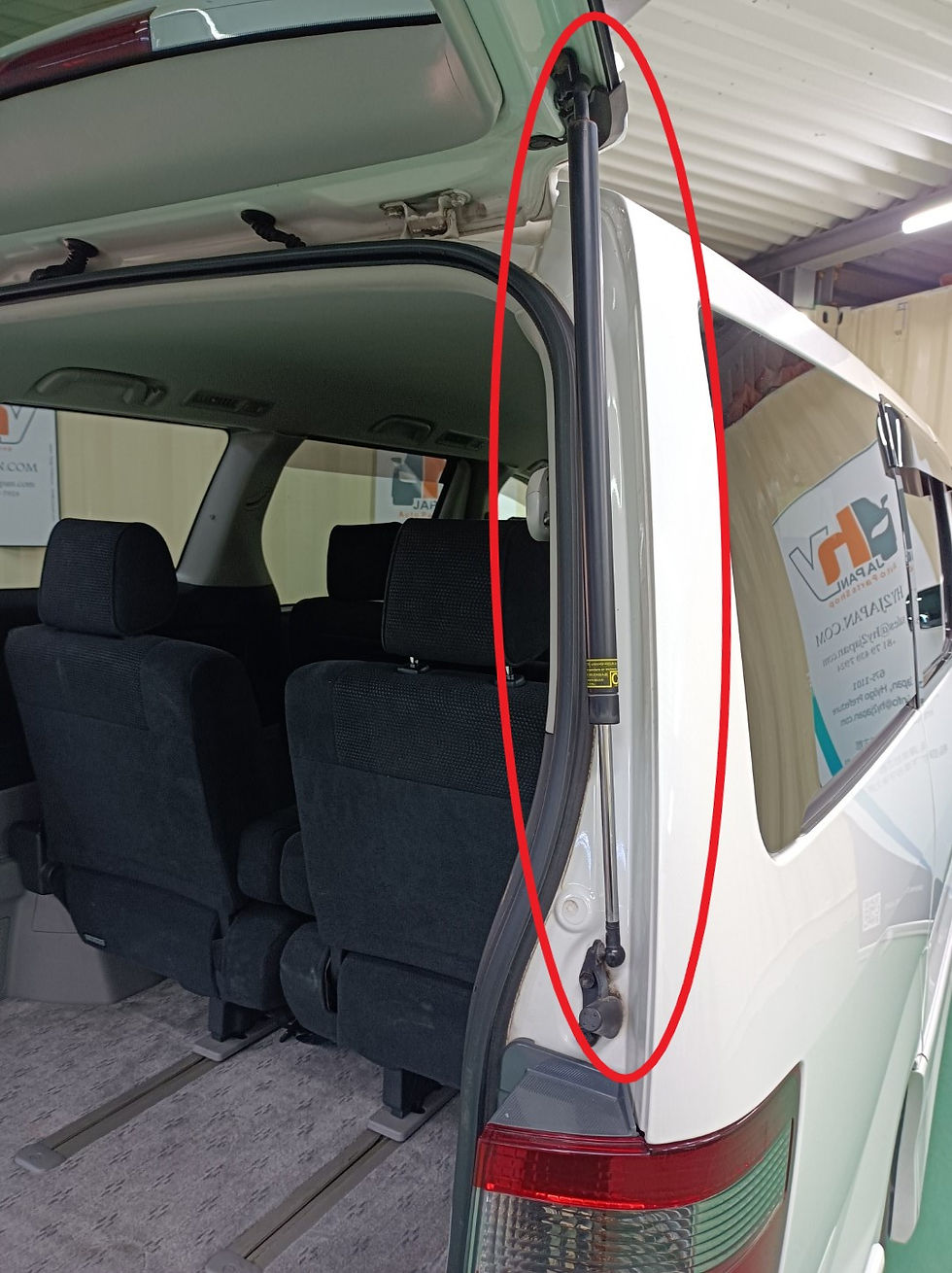 Thumbnail: TOYOTA ALPHARD 2003 ANH10W
