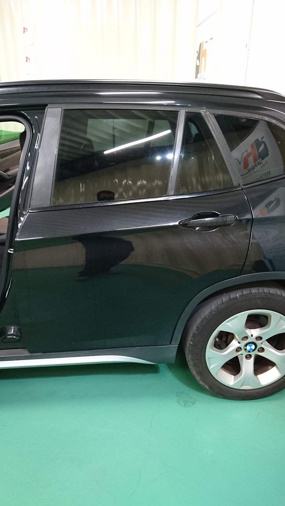 الصورة المصغرة: BMW X1 ( E84 ) 2011 ABA-VL18