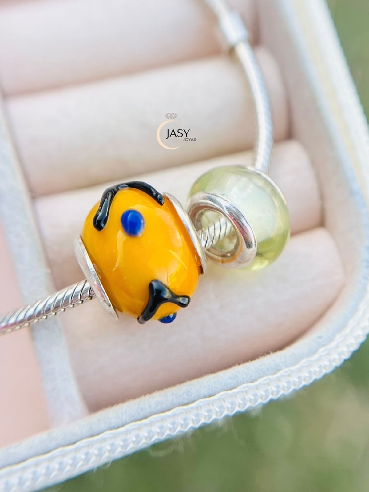 Dije charm abalorios