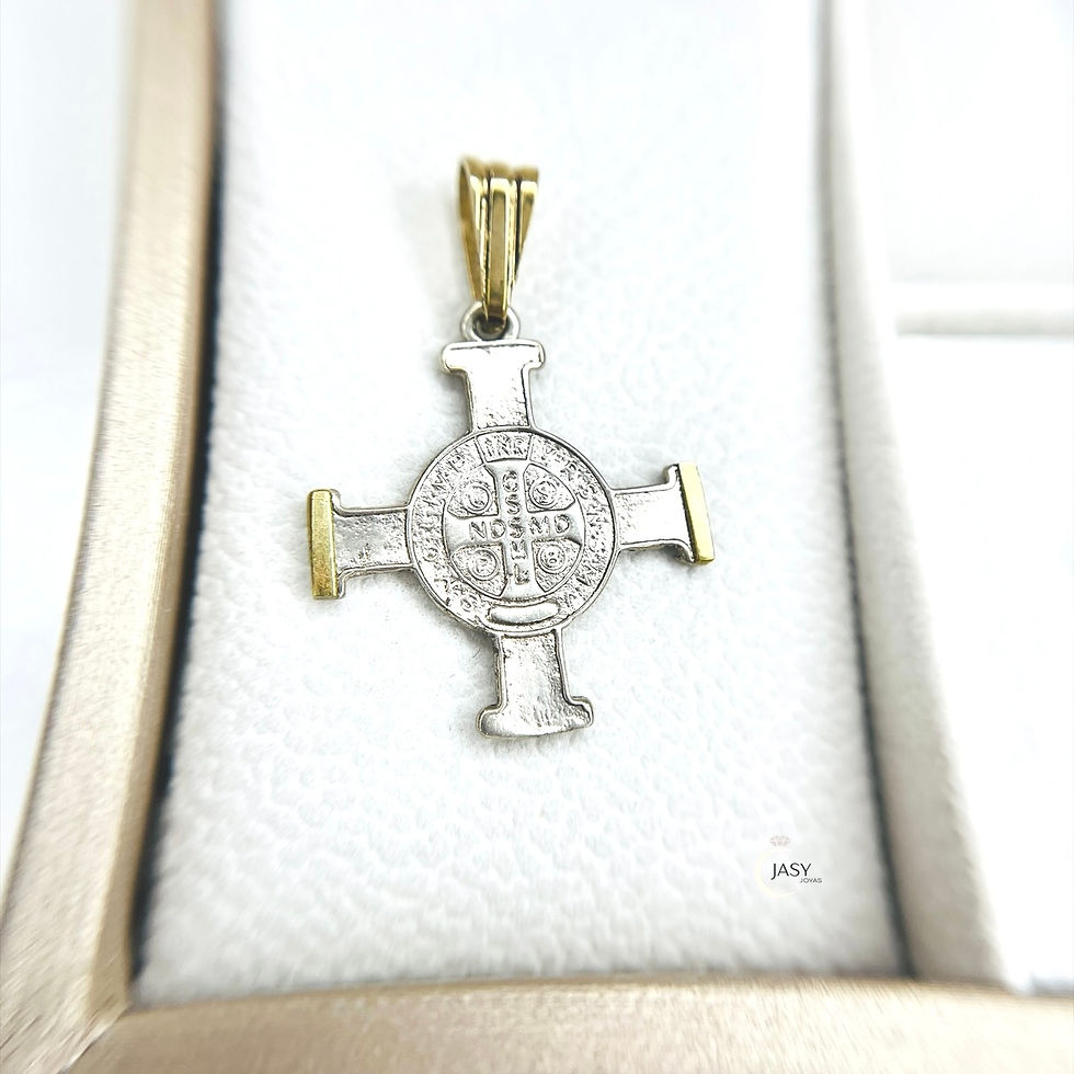 Dije Cruz San Benito